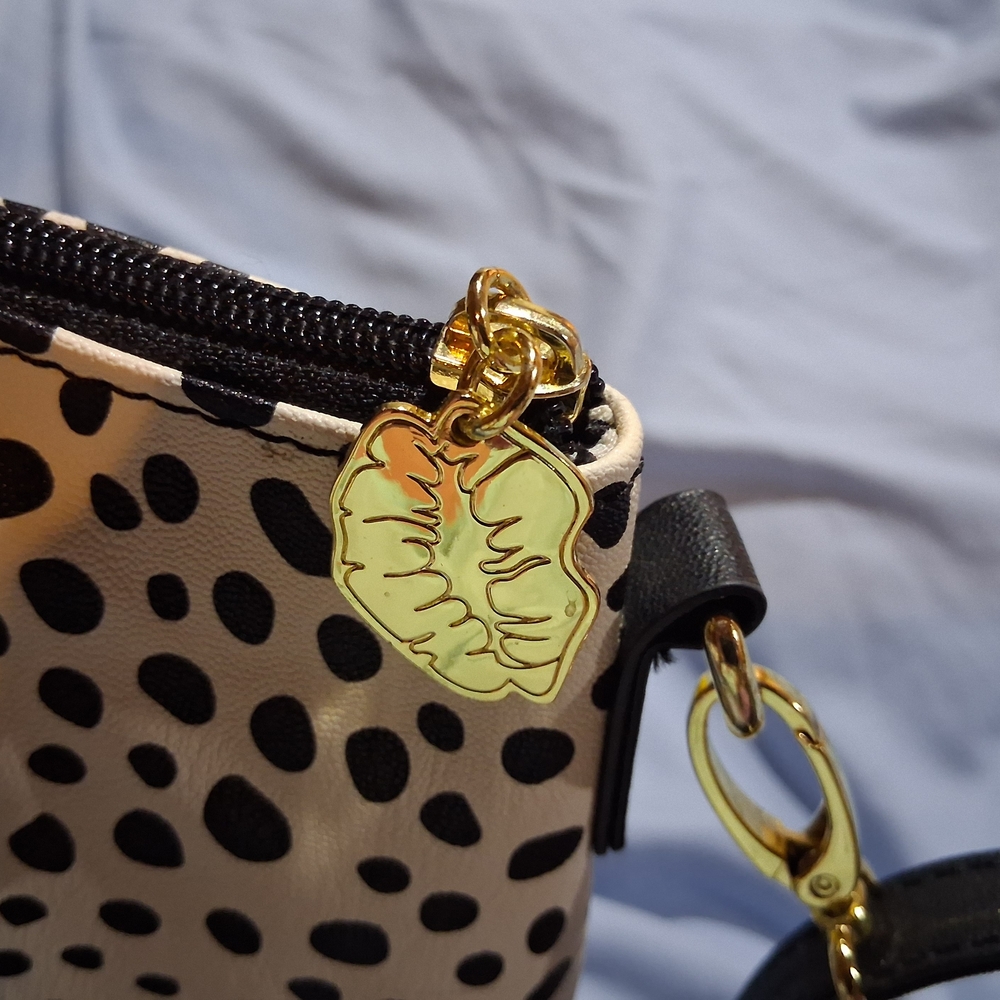 Luv Betsey By Betsey Johnson Quilted Satchel - Picture 6 of 11